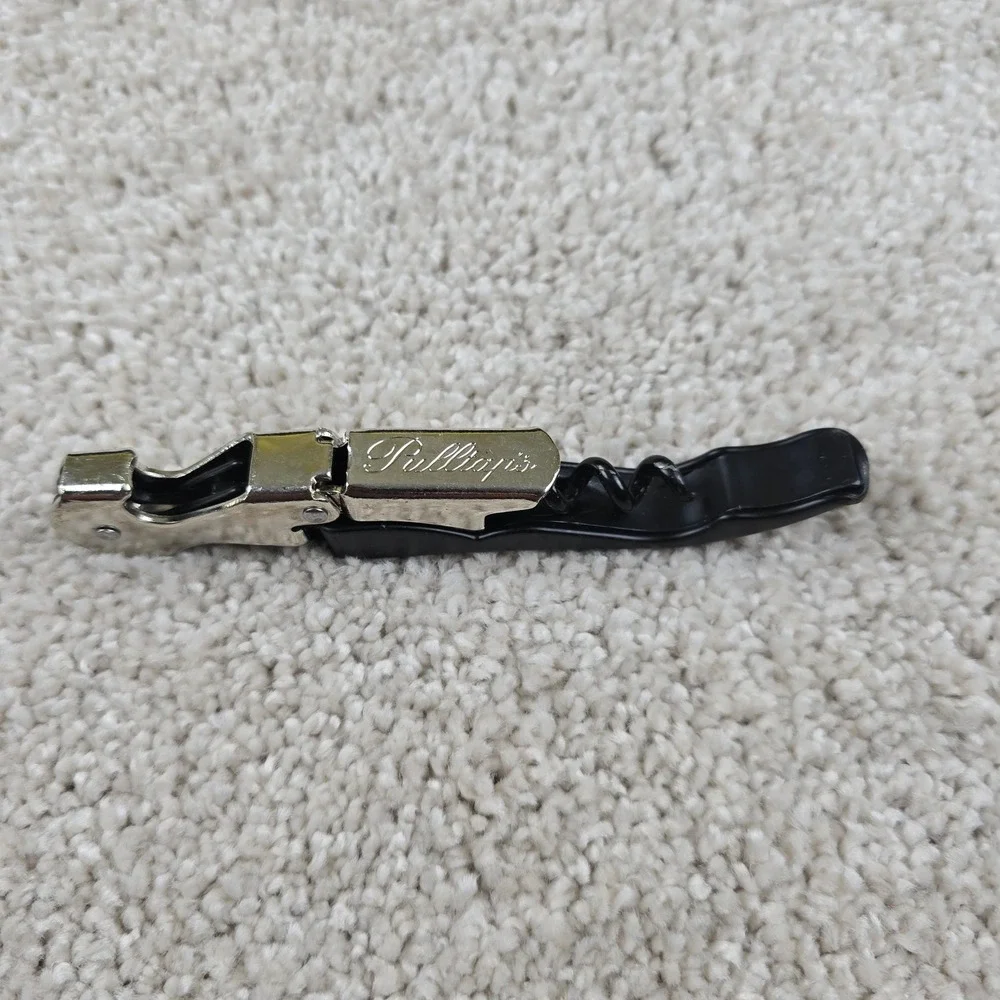 Pulltap's Wine Opener‎ Black Double-Hinged Waiter's Corkscrew Foil Cutter